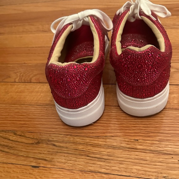 Betsey Johnson Sparkling Pink Sneakers Size 9 Worn once - Picture 3 of 8